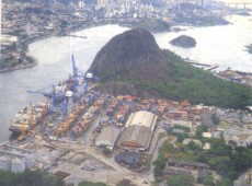 Capuaba: um dos portos mais eficientes do Brasil