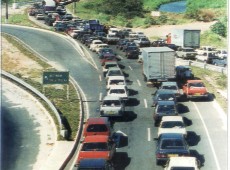 Polícia pede paciência para o verão 1999 na Rodosol