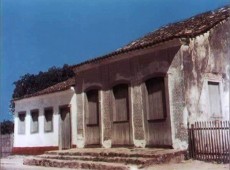 A Casa azulejada da Serra  Os Barbosa Leão
